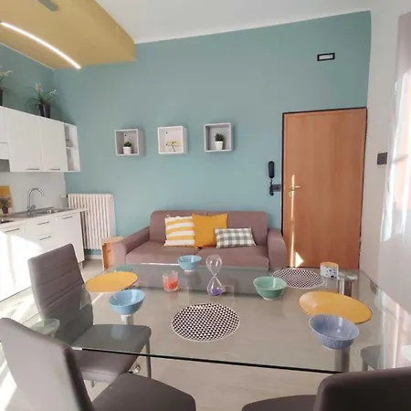 Apartment Centro Private Room&apartments Bilocale 4 *
